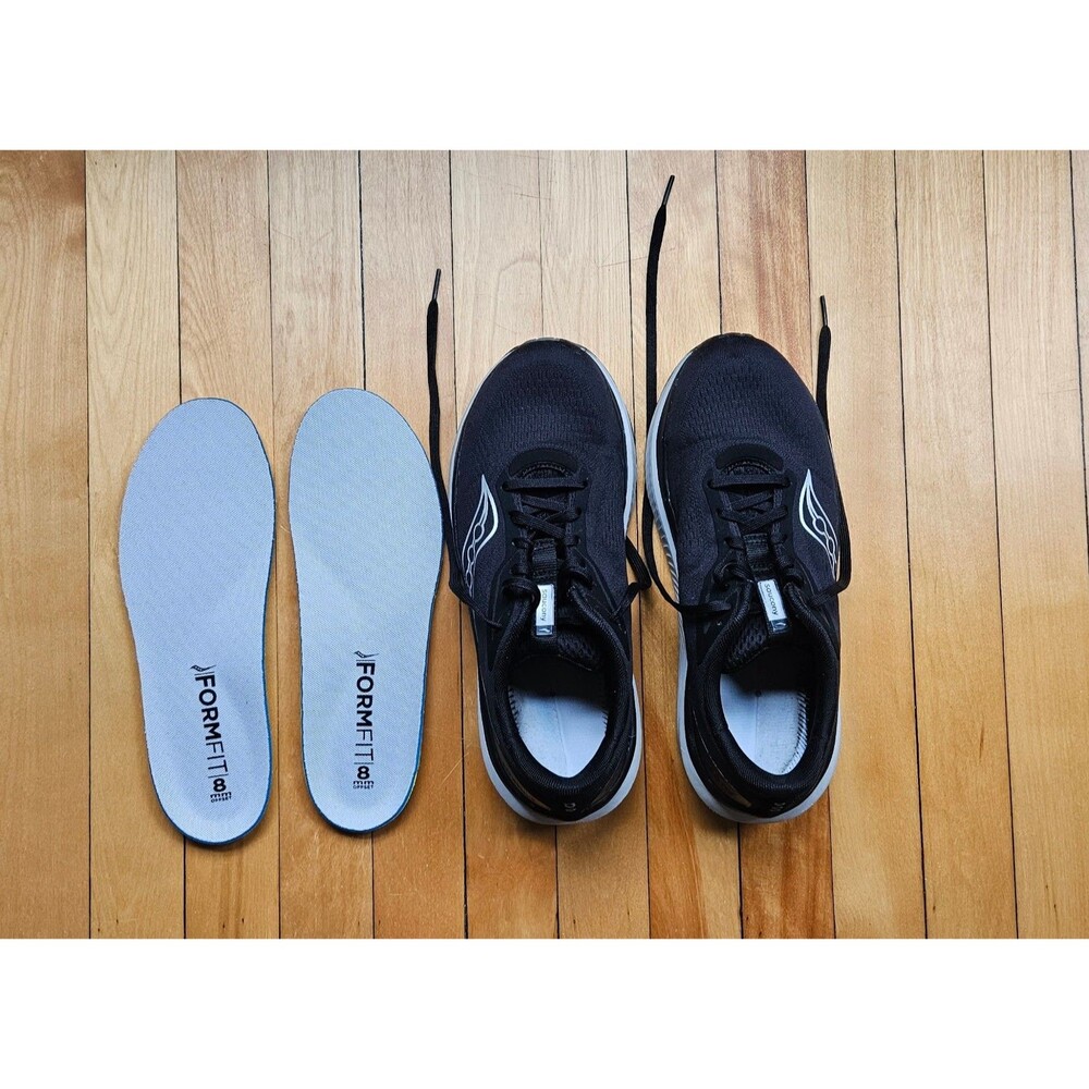 Saucony Women's Echelon 10 (size: 9.5 wide)
